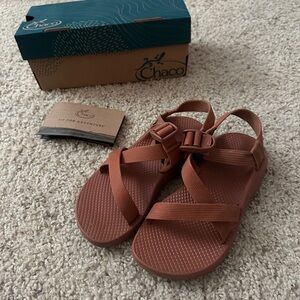 Chaco Z1 classic sandals in burnt umber rosy brown size 6 36